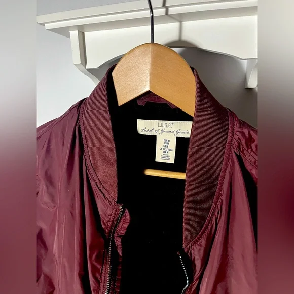 Bomber jacket - Picture 2 of 3